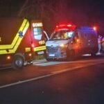 Carro abandonado na rua é guinchado em Unaí