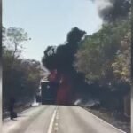 Corpo de Bombeiros de Unaí atende ocorrência de capotamento com vítimas presas às ferragens