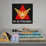 PM prende suspeito e apreende armas após caso de violência doméstica em Unaí